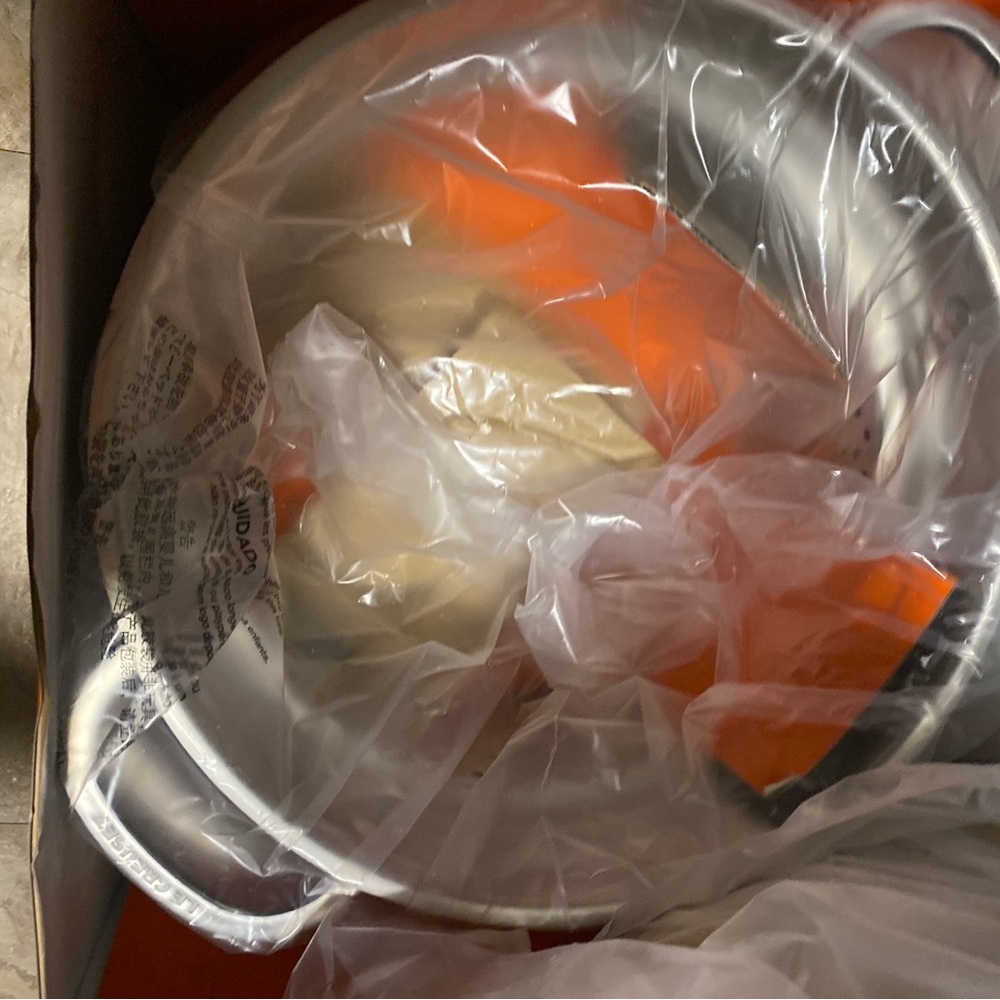 NIB Le Creuset Stainless Steel Stockpot with Pasta Insert - Silver - Picture 4 of 7